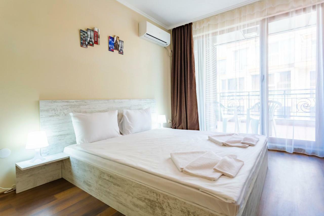 Rose Gardens Apart Hotel Поморие Экстерьер фото